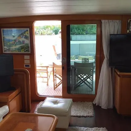 Boat And Breakfast Botel Palermo